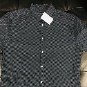 H&M slim fit polkadot button down long sleeve